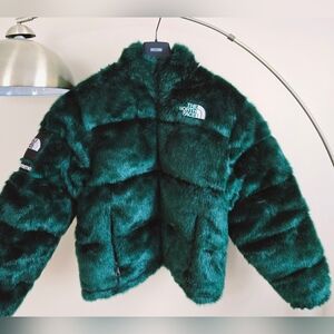 SUPREME X THE NORTH FACE Green Faux Fur Jacket 20 FW Size: M